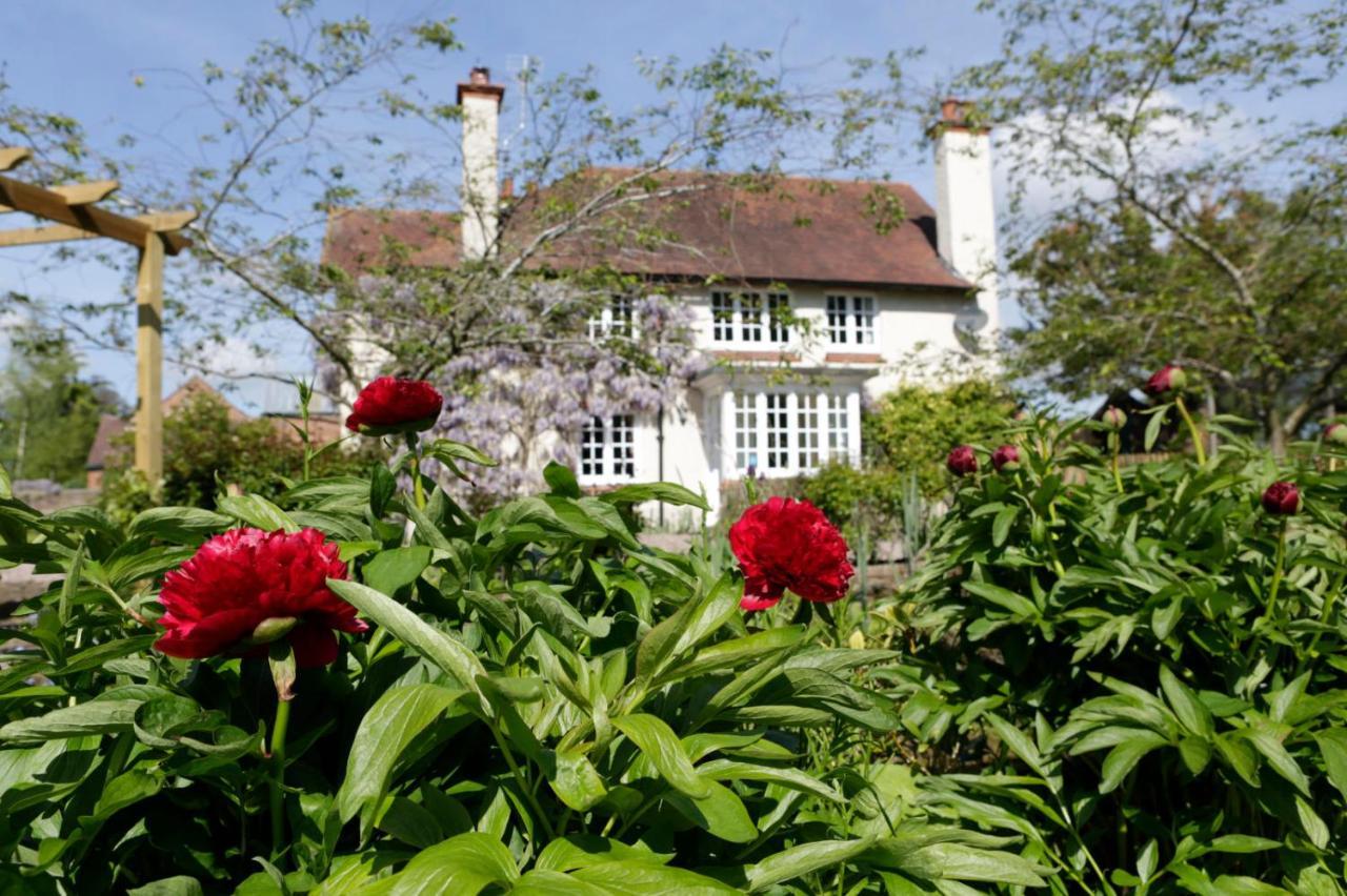 Church Farm B&B Near Telford And Ironbridge Shifnal Buitenkant foto