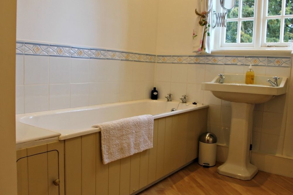 Church Farm B&B Near Telford And Ironbridge Shifnal Buitenkant foto