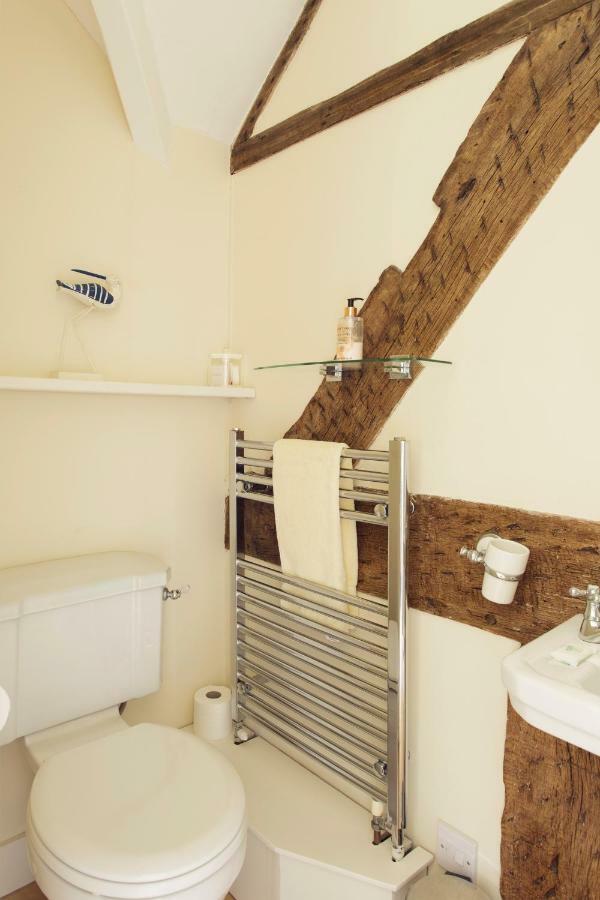 Church Farm B&B Near Telford And Ironbridge Shifnal Buitenkant foto